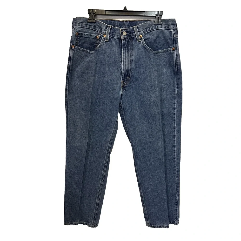 Levis levi 550